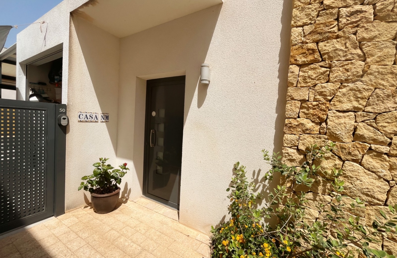 Resale - Villa - Ciudad Quesada - Pueblo Bravo