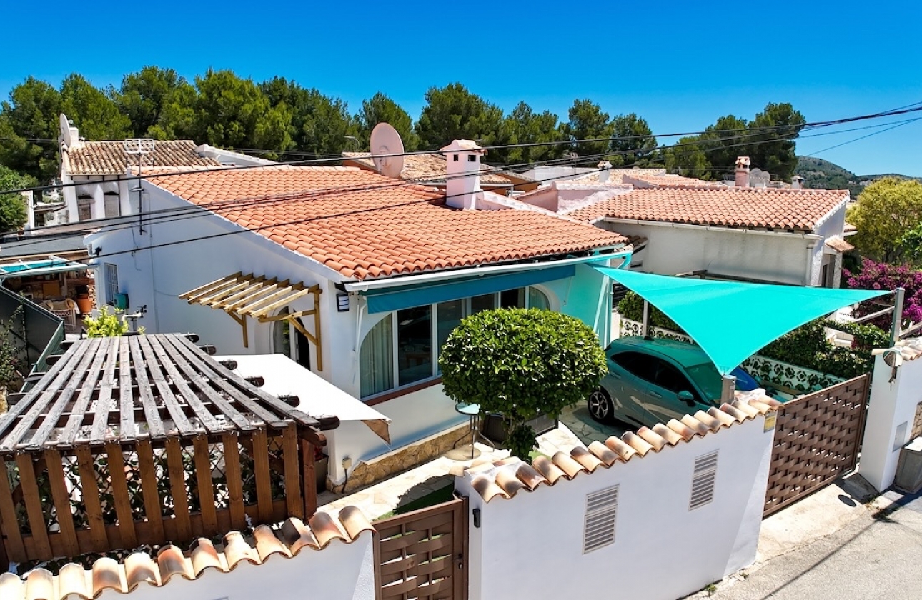 Resale - Villa - Moraira - La Sabatera