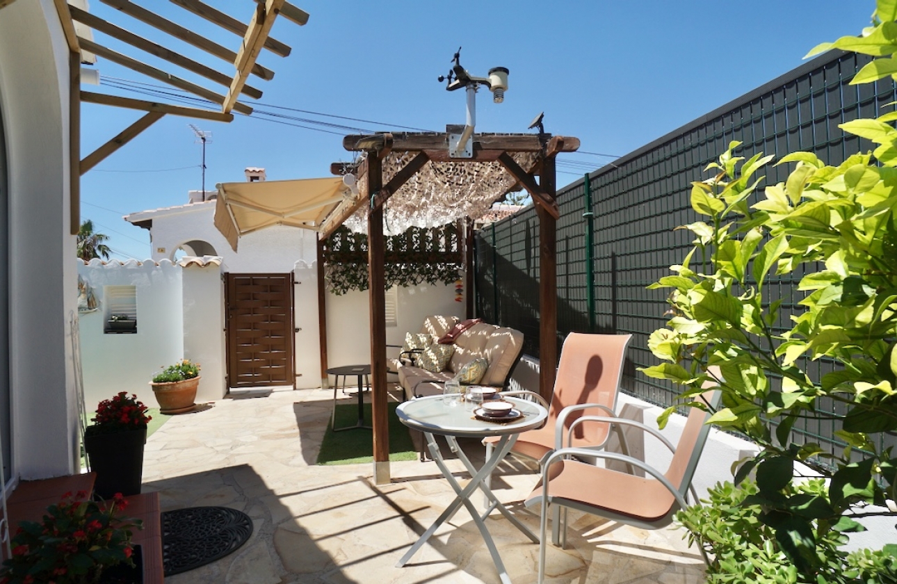 Resale - Villa - Moraira - La Sabatera