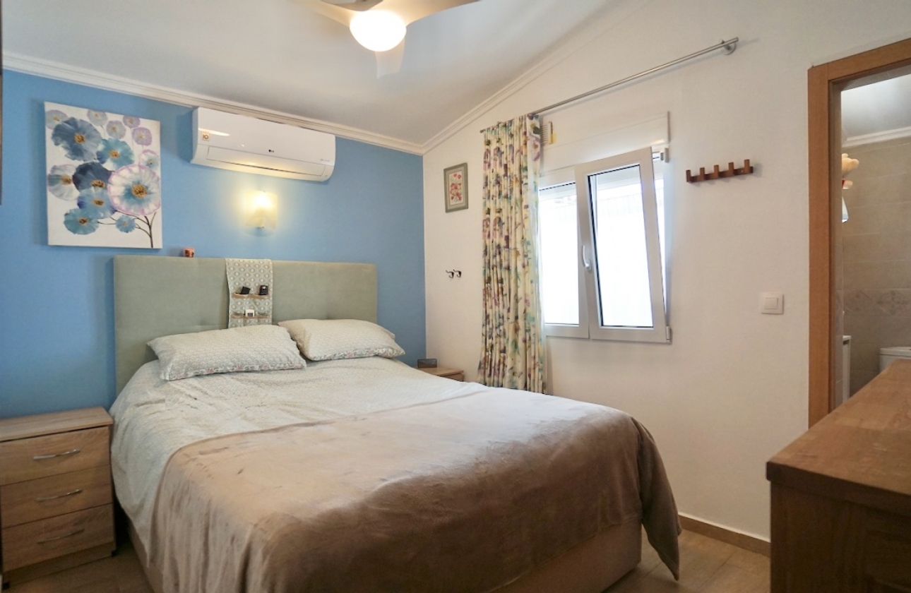 Resale - Villa - Moraira - La Sabatera
