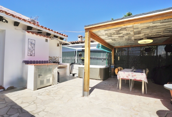 Resale - Villa - Moraira - La Sabatera