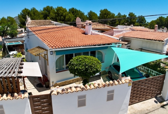 Resale - Villa - Moraira - La Sabatera