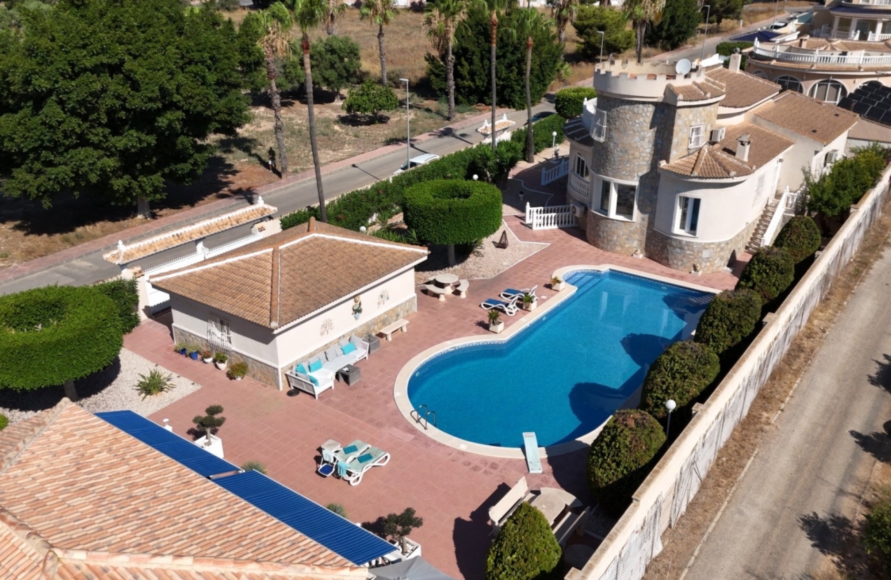 Herverkoop - Villa - Ciudad Quesada