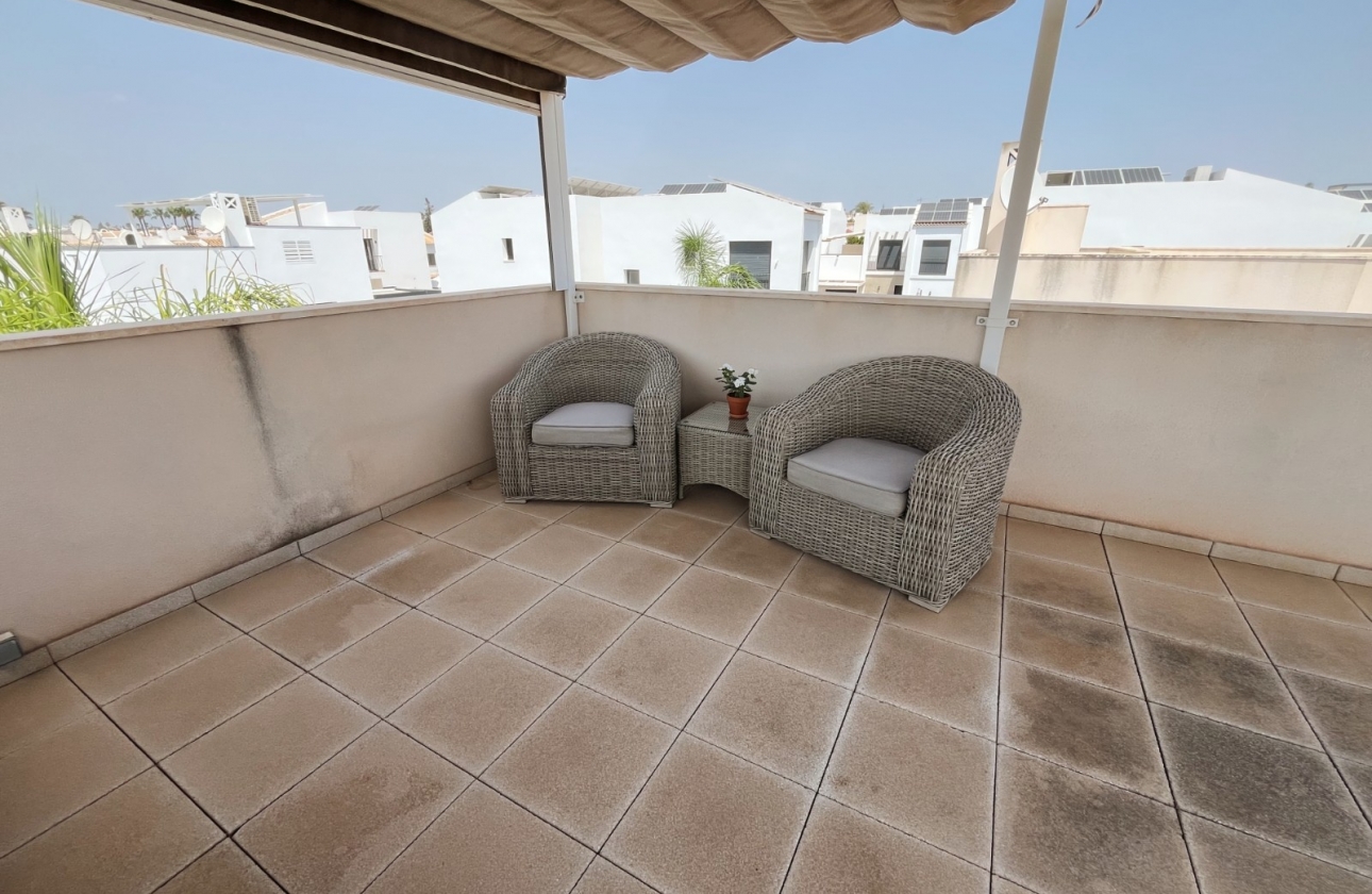 Resale - Villa - Ciudad Quesada - Pueblo Bravo