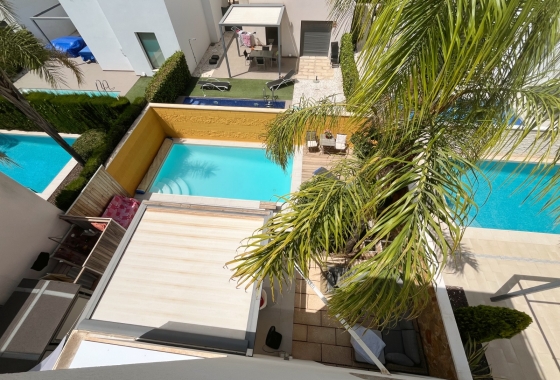 Resale - Villa - Ciudad Quesada - Pueblo Bravo