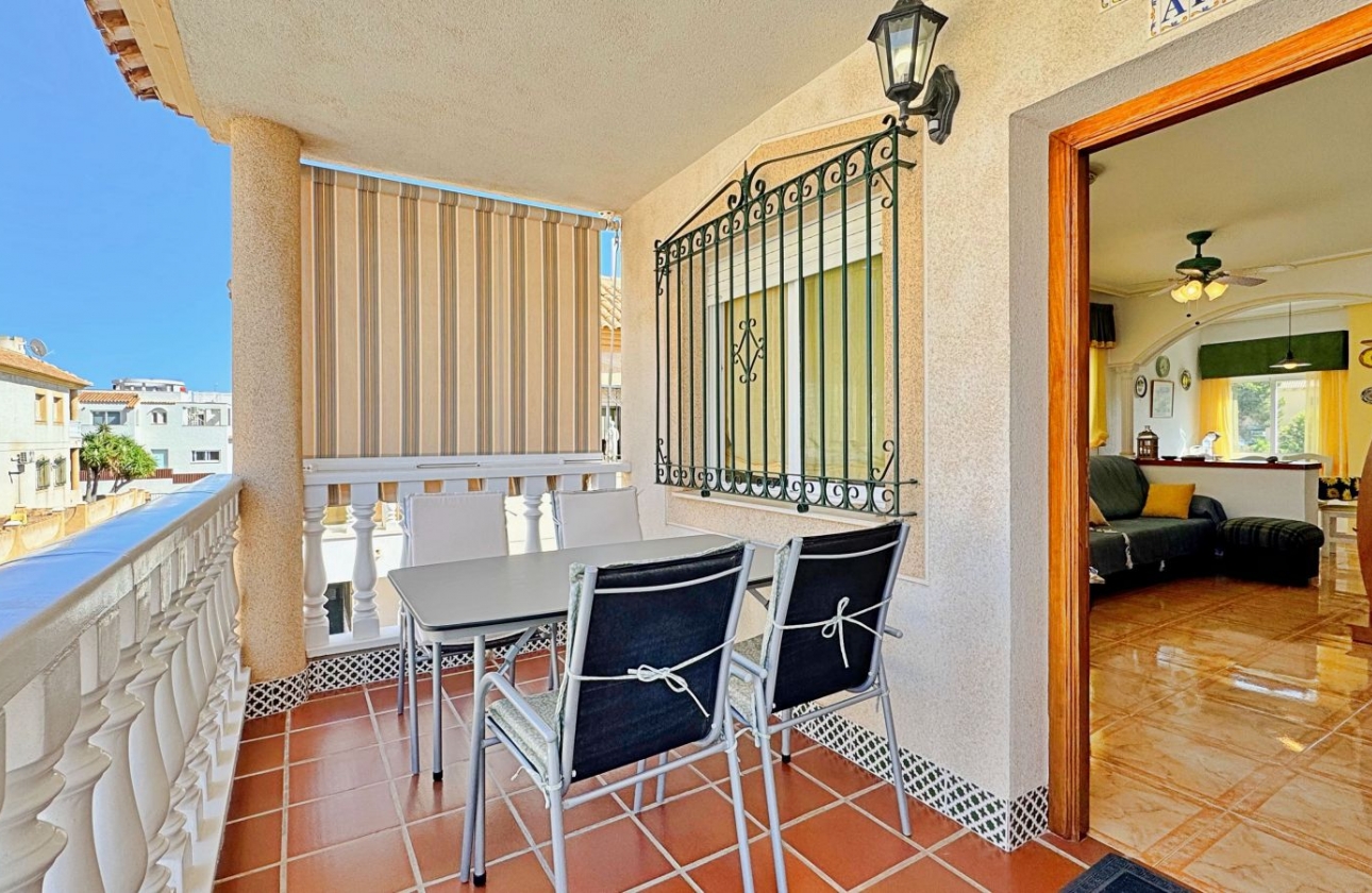 Wiederverkauf - Wohnung - Orihuela Costa - La Zenia