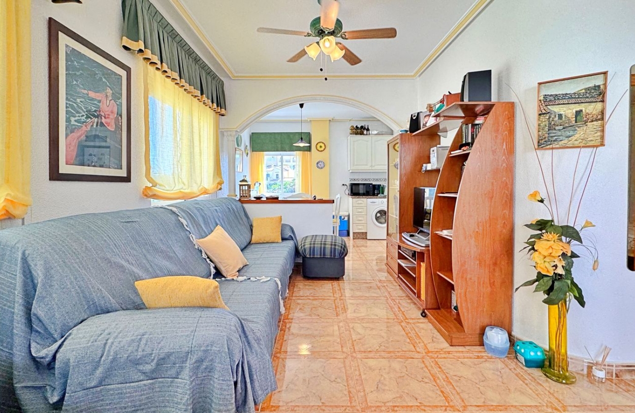 Wiederverkauf - Wohnung - Orihuela Costa - La Zenia