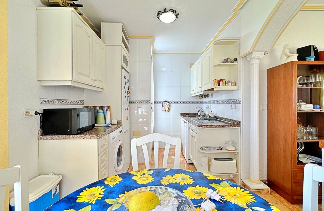 Wiederverkauf - Wohnung - Orihuela Costa - La Zenia