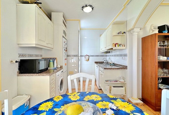 Wiederverkauf - Wohnung - Orihuela Costa - La Zenia