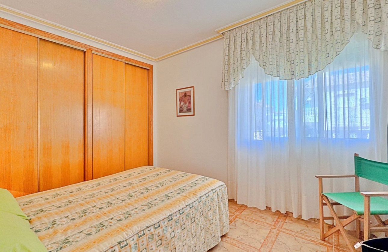 Wiederverkauf - Wohnung - Orihuela Costa - La Zenia