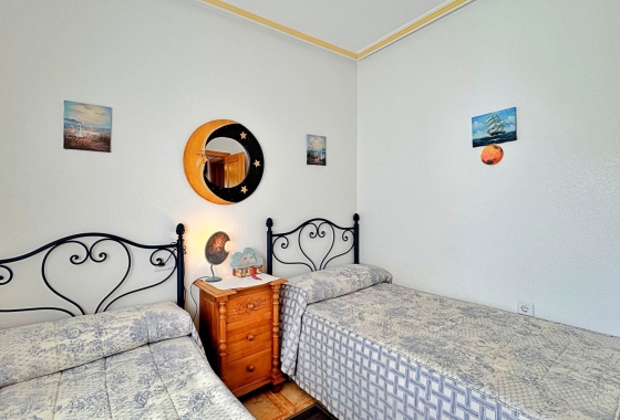 Wiederverkauf - Wohnung - Orihuela Costa - La Zenia
