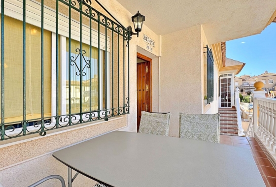 Wiederverkauf - Wohnung - Orihuela Costa - La Zenia