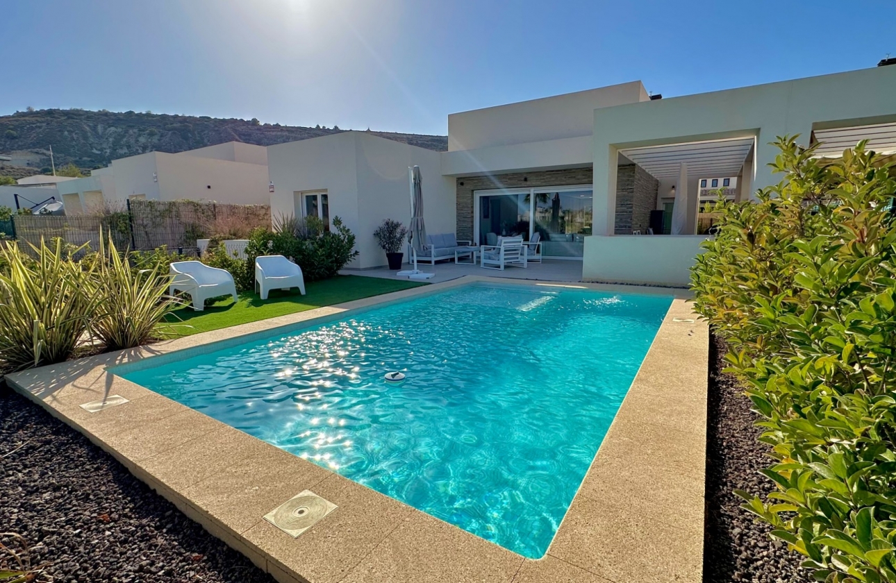 Resale - Villa - Algorfa - La finca Golf