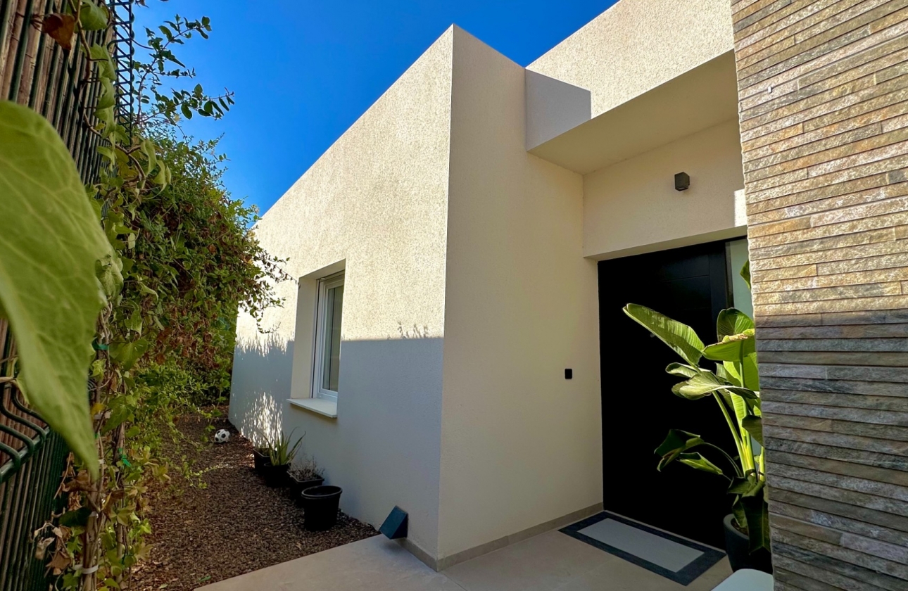 Resale - Villa - Algorfa - La finca Golf