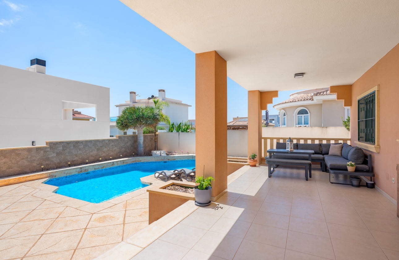 Reventa - Villa - Ciudad Quesada