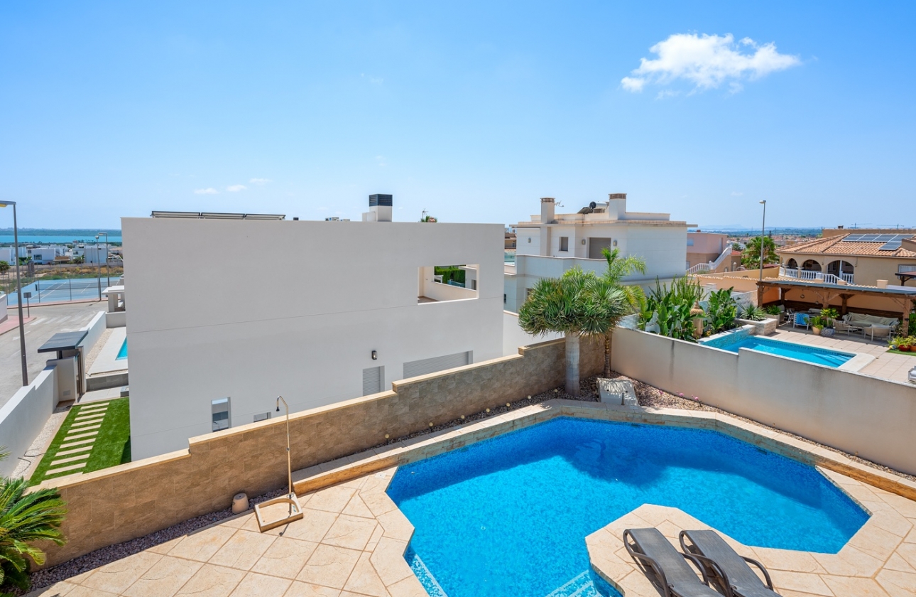 Reventa - Villa - Ciudad Quesada
