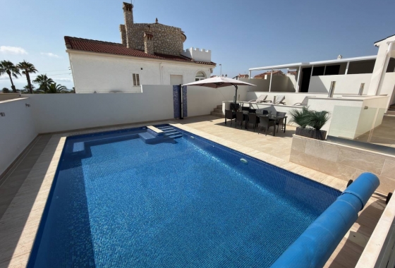 Resale - Villa - Ciudad Quesada - Central Quesada