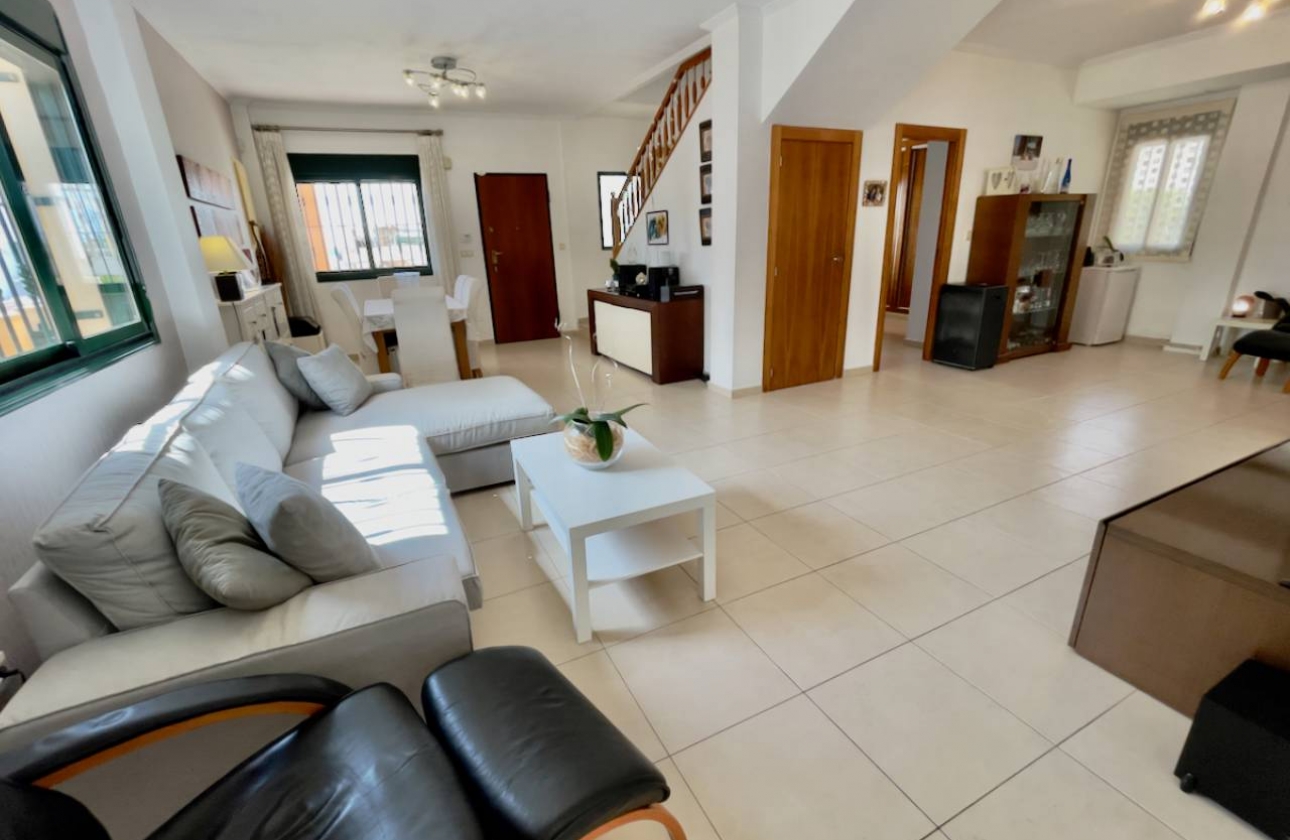 Resale - Villa - Ciudad Quesada - La Fiesta
