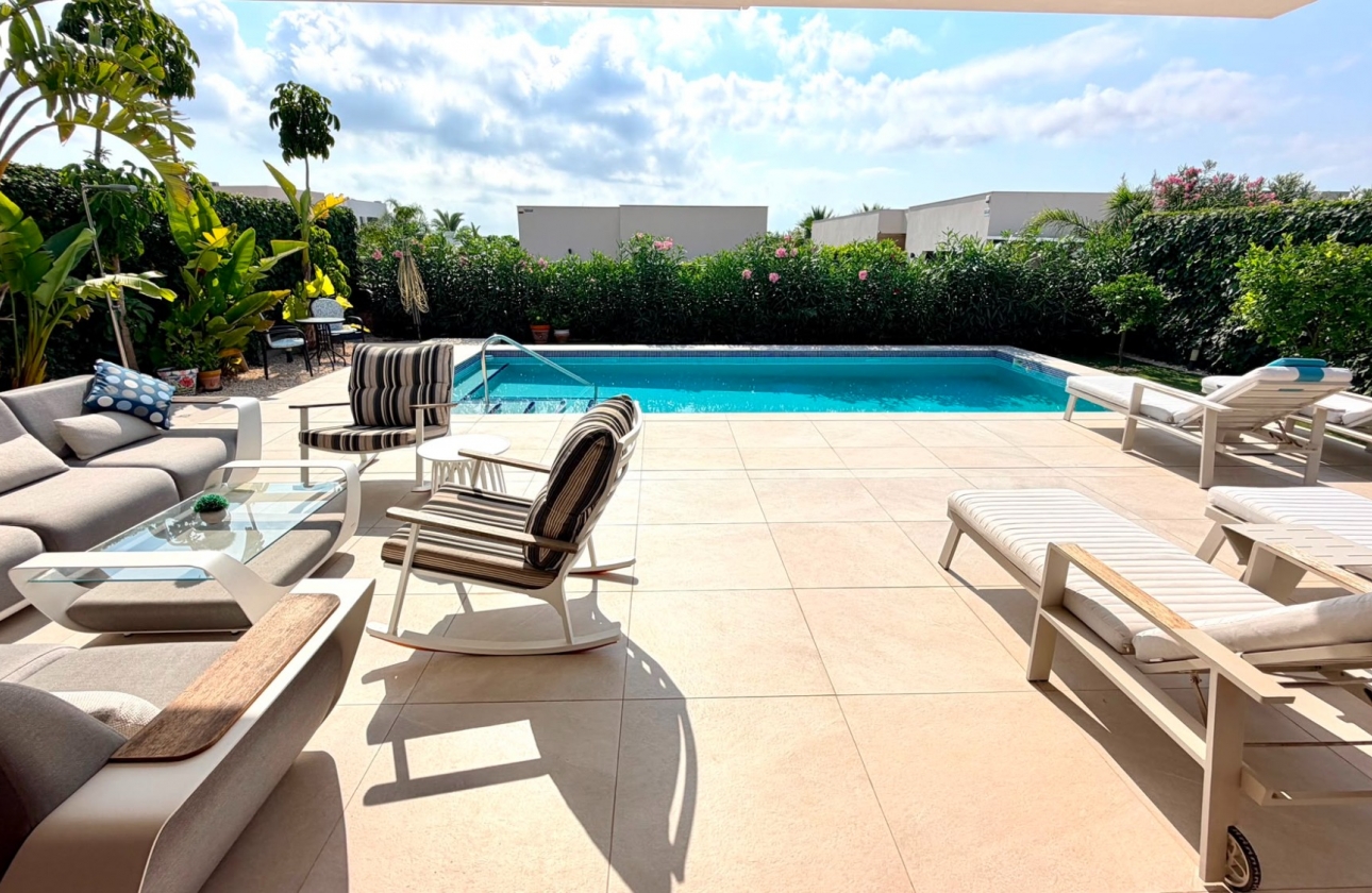 Resale - Villa - Los Montesinos - Los Montesinos - Urb. La Herrada