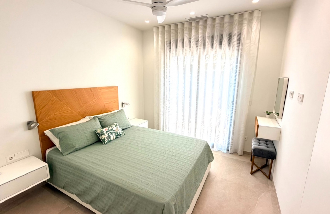 Resale - Villa - Los Montesinos - Los Montesinos - Urb. La Herrada