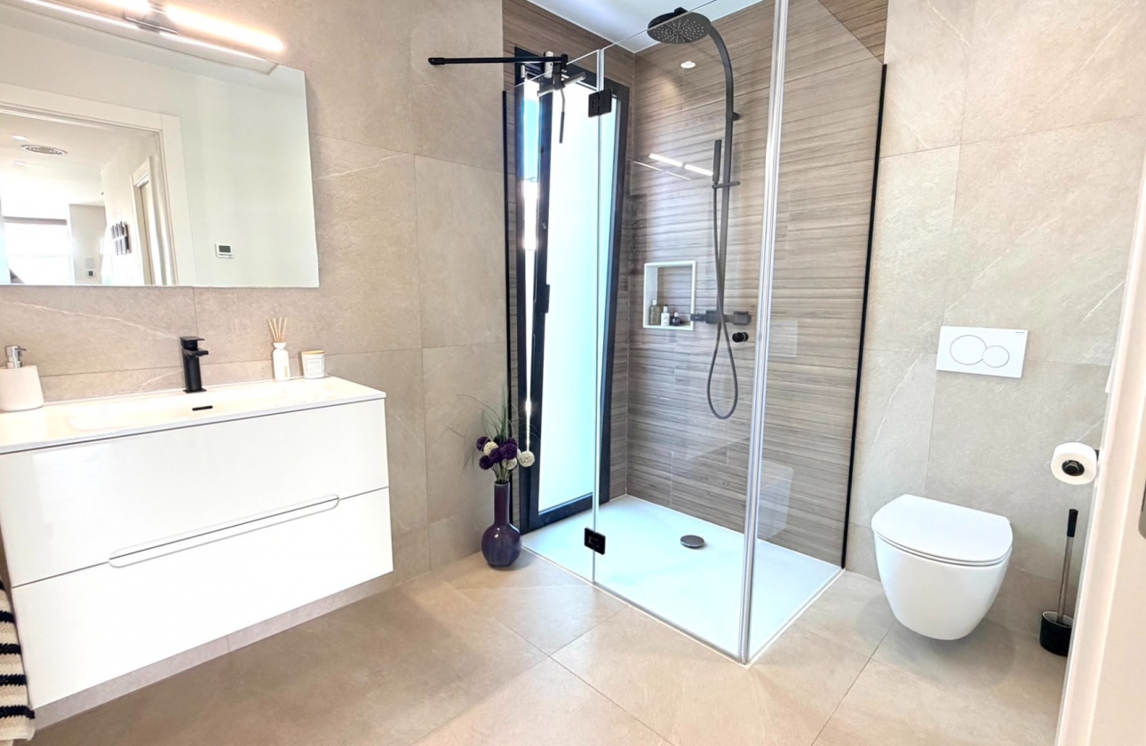Resale - Villa - Los Montesinos - Los Montesinos - Urb. La Herrada