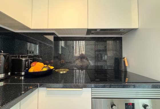 Resale - Apartment / flat - Torrevieja - La Mata