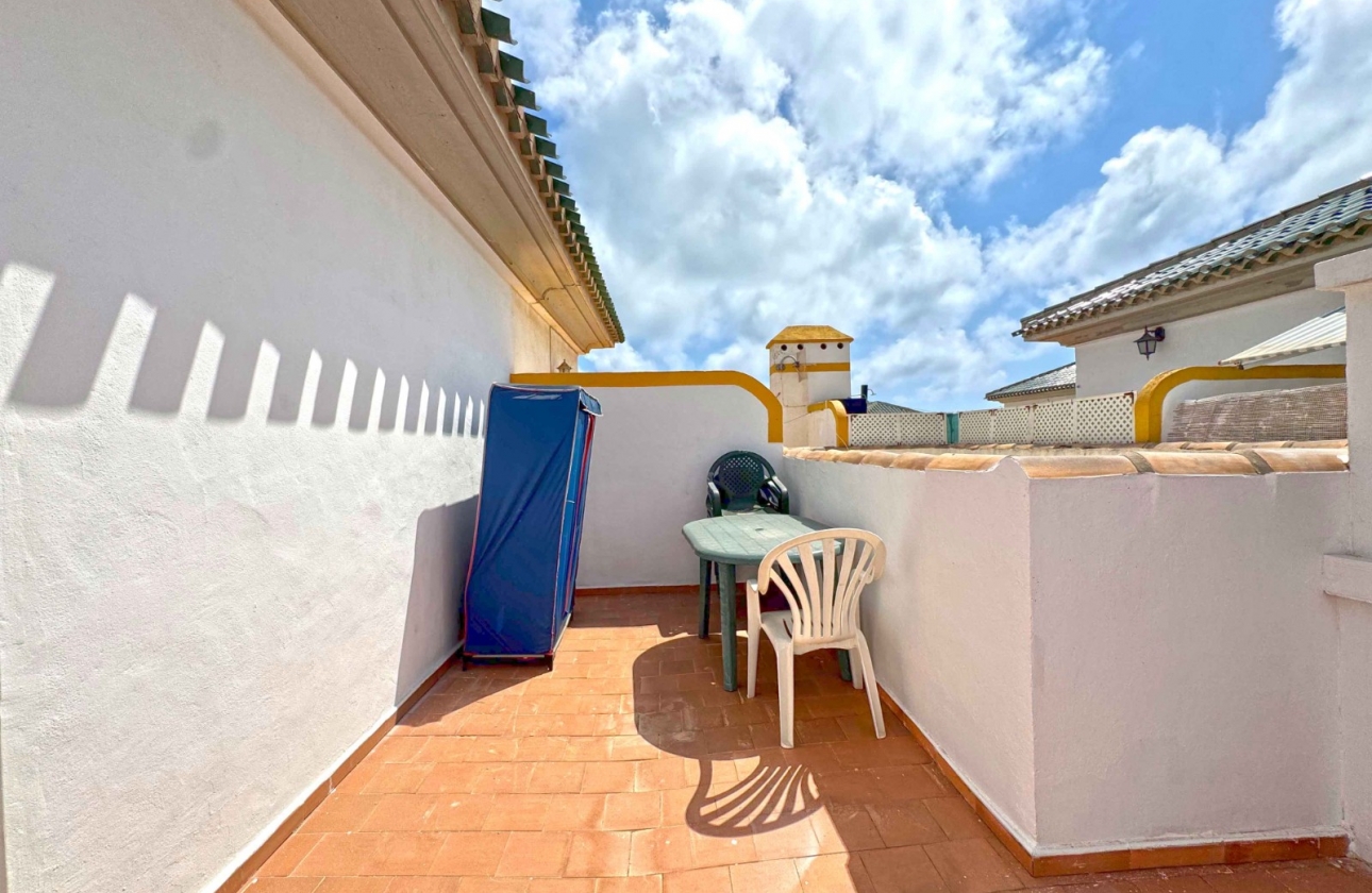 Resale - Apartment / flat - Torrevieja - La Mata
