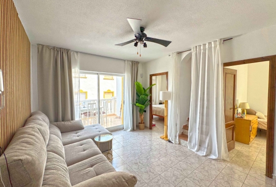 Resale - Apartment / flat - Torrevieja - La Mata