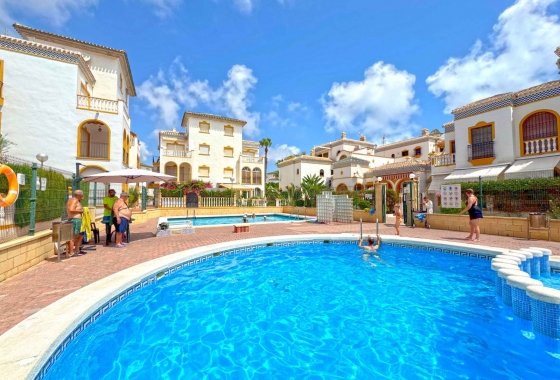 Resale - Apartment / flat - Torrevieja - La Mata