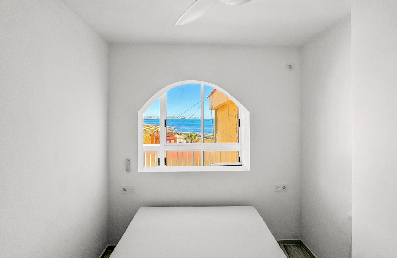 Resale - Apartment / flat - Orihuela Costa - Punta Prima