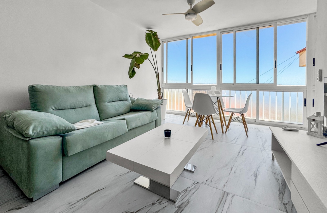 Resale - Apartment / flat - Orihuela Costa - Punta Prima