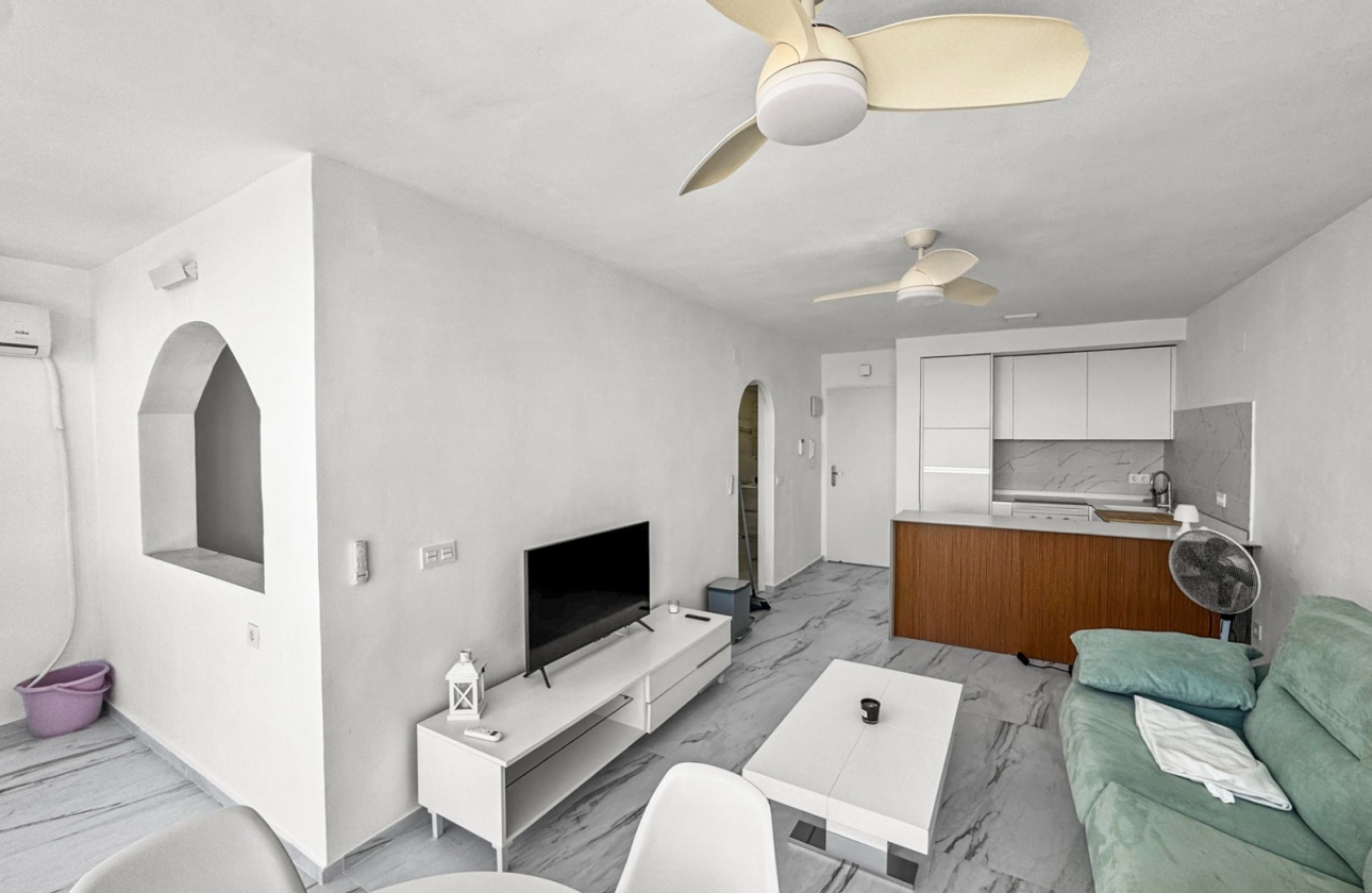 Resale - Apartment / flat - Orihuela Costa - Punta Prima