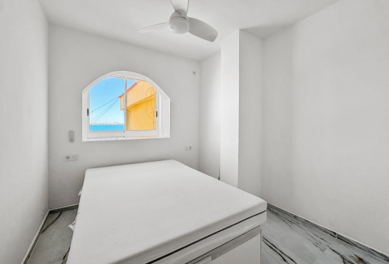 Resale - Apartment / flat - Orihuela Costa - Punta Prima
