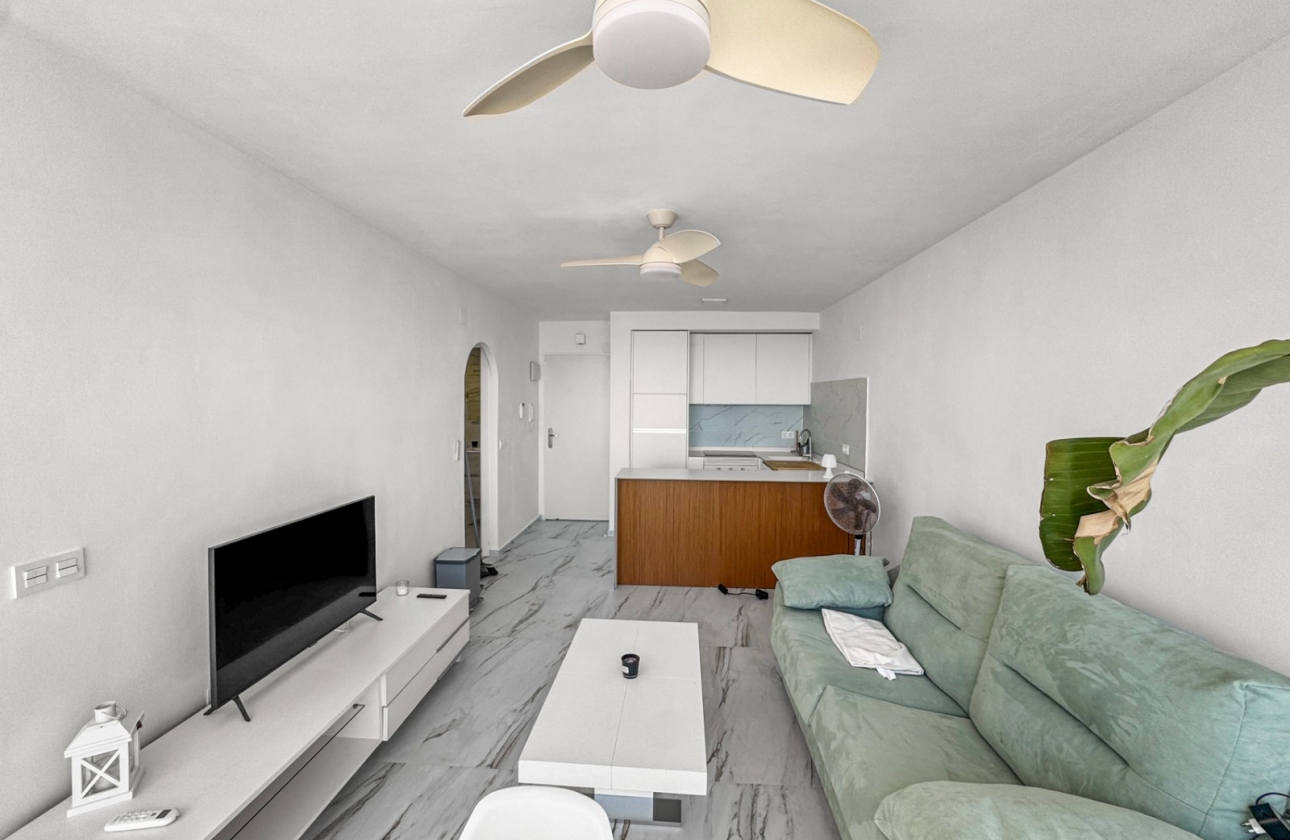 Resale - Apartment / flat - Orihuela Costa - Punta Prima