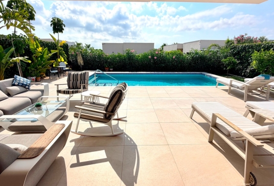 Wiederverkauf - Villa - Los Montesinos - La Herrada