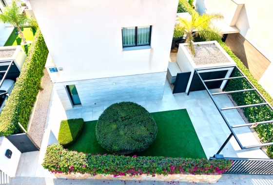 Wiederverkauf - Villa - Los Montesinos - La Herrada