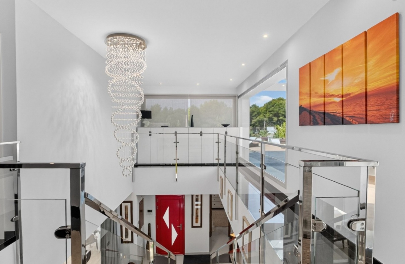 Resale - Villa - Pinar de Campoverde