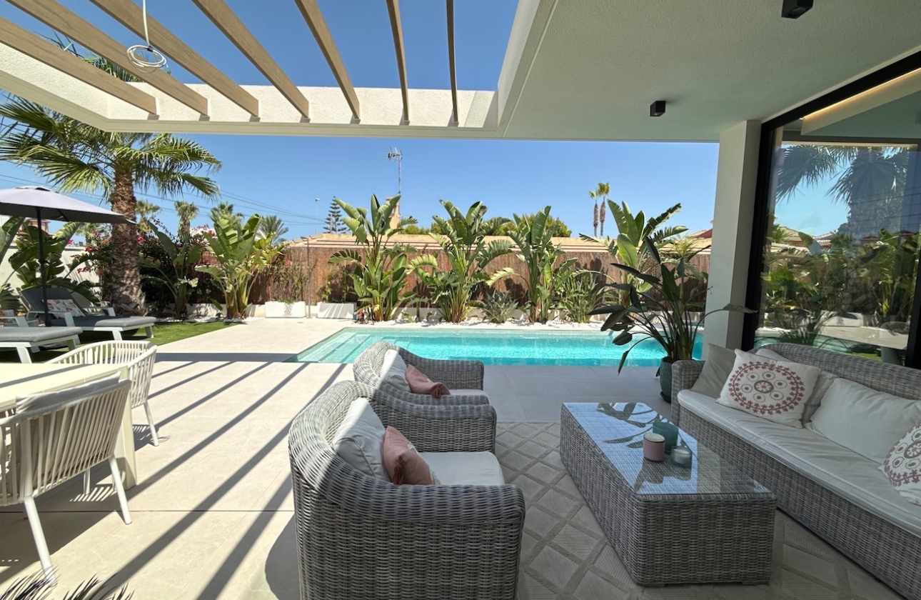 Reventa - Villa - Lomas de Cabo Roig - Lomas De Cabo Roig