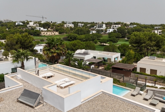 Herverkoop - Villa - Orihuela Costa - Las Colinas golf