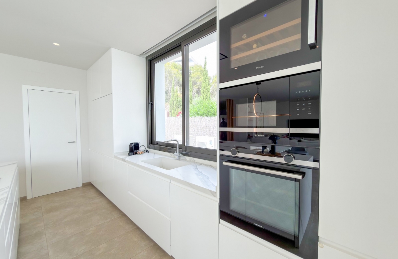 Herverkoop - Villa - Orihuela Costa - Las Colinas golf