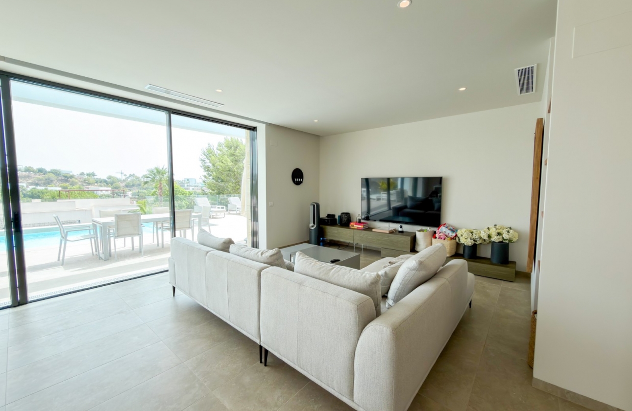 Herverkoop - Villa - Orihuela Costa - Las Colinas golf