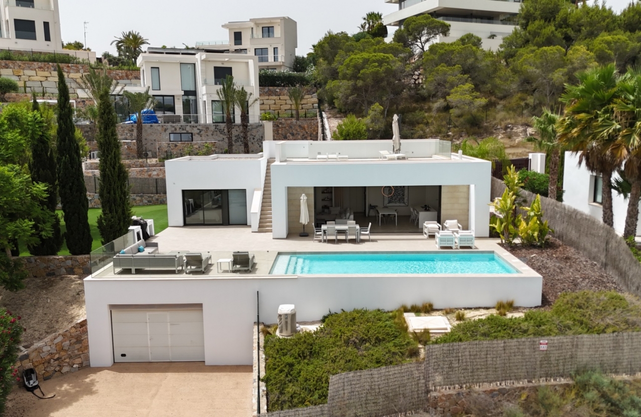Herverkoop - Villa - Orihuela Costa - Las Colinas golf