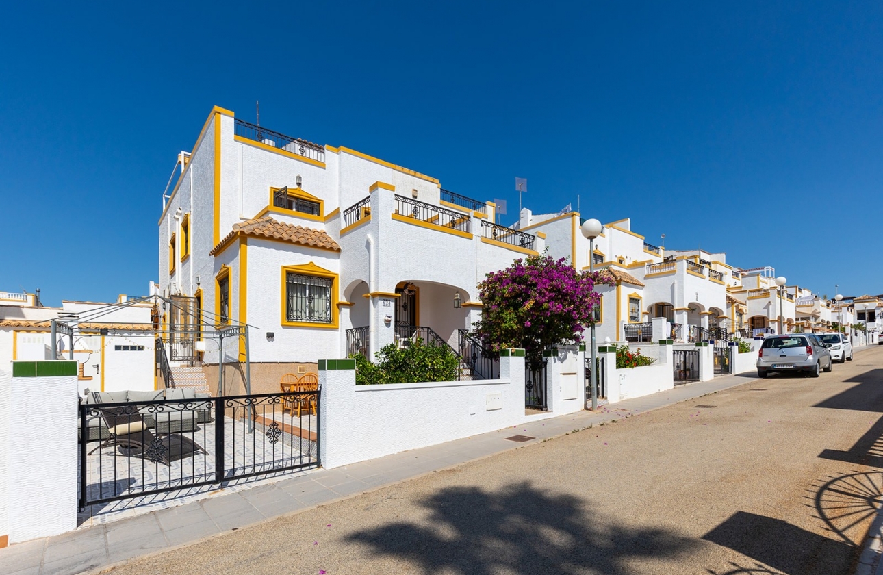 Resale - House - Vistabella Golf