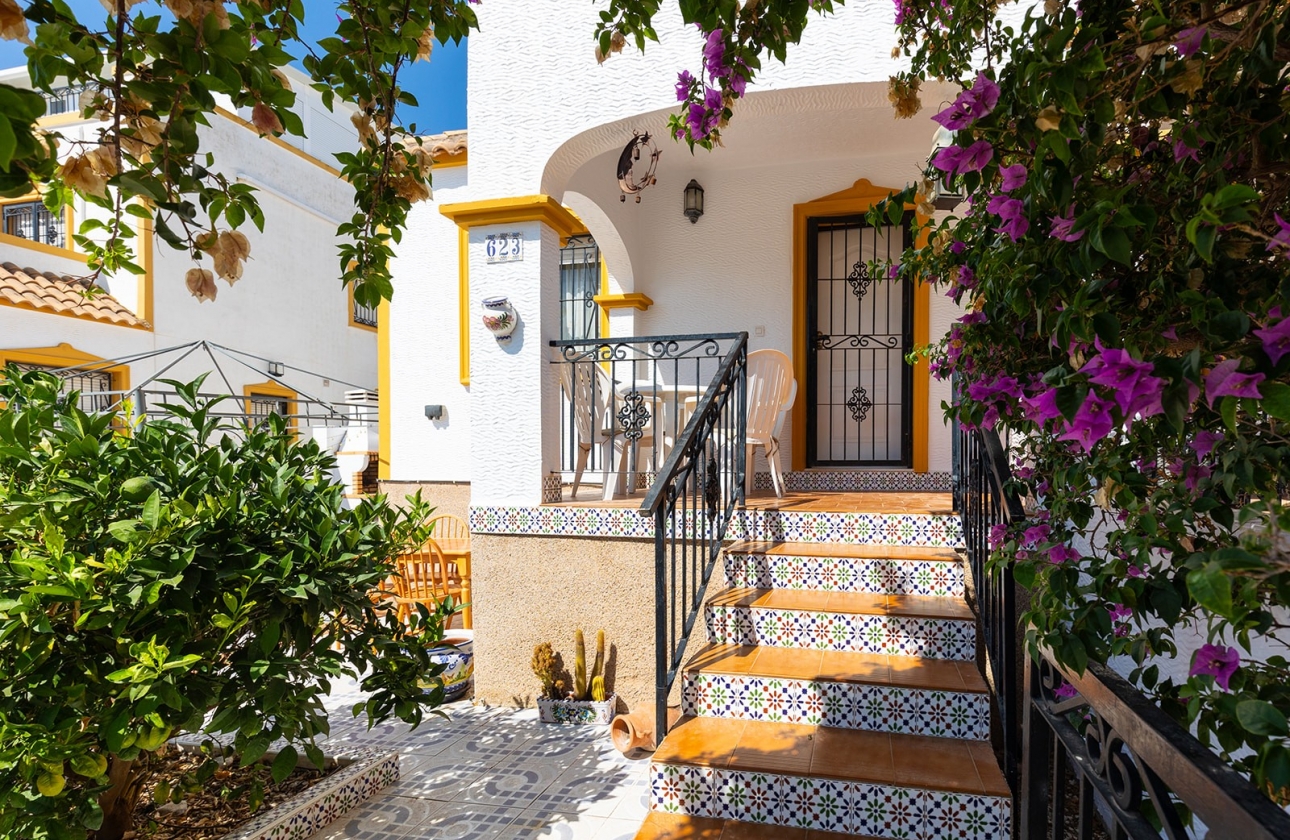 Resale - House - Vistabella Golf
