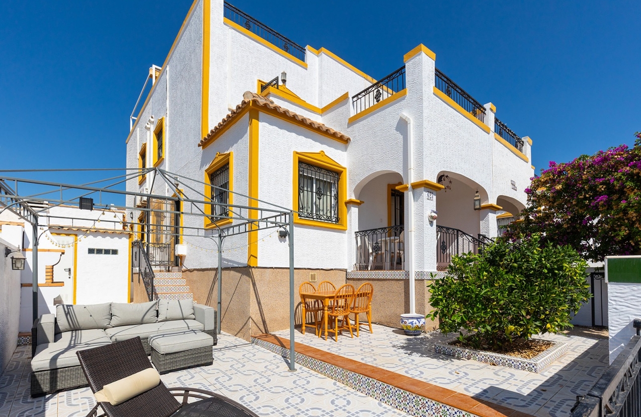 Resale - House - Vistabella Golf