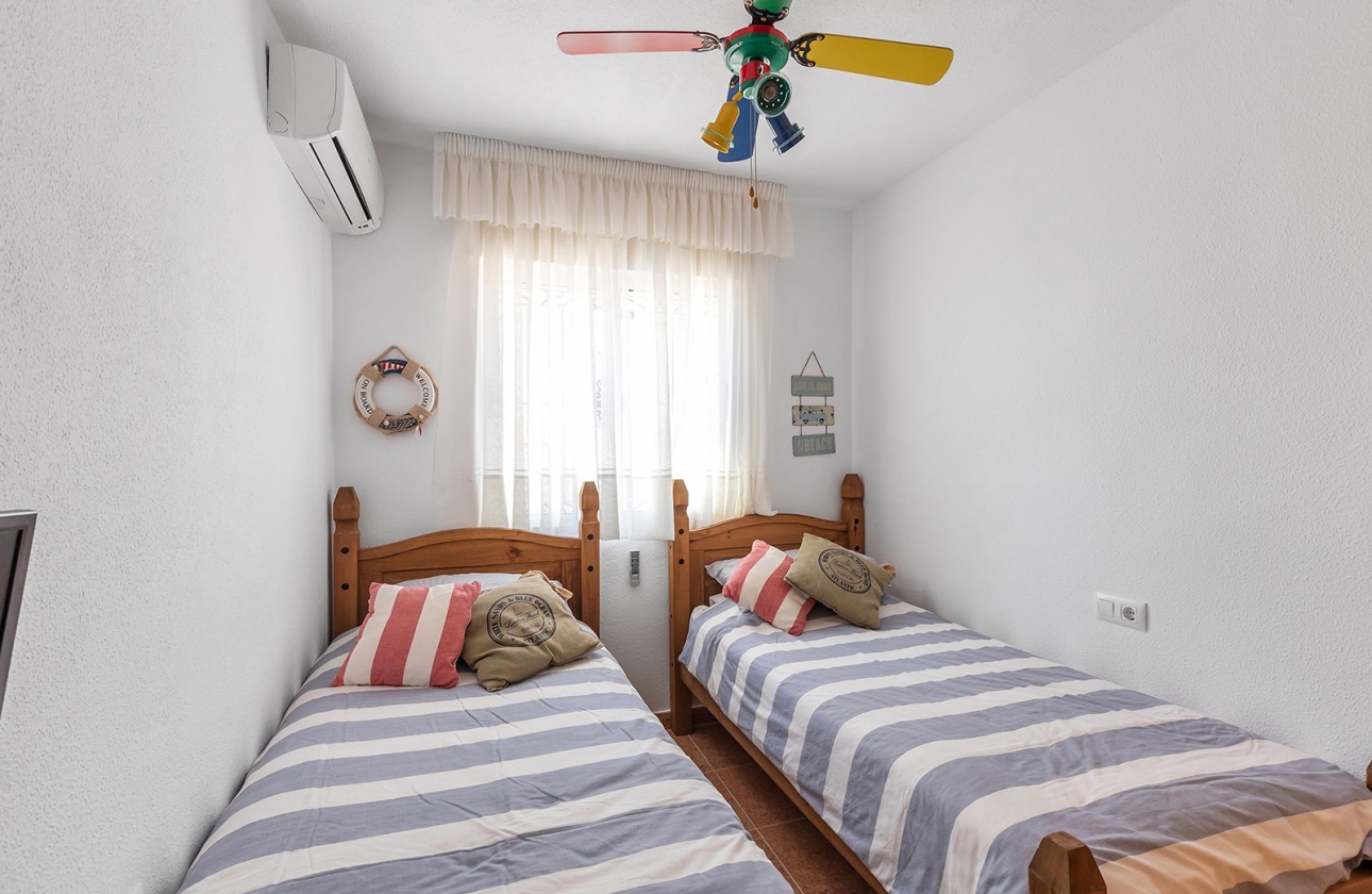 Resale - House - Vistabella Golf