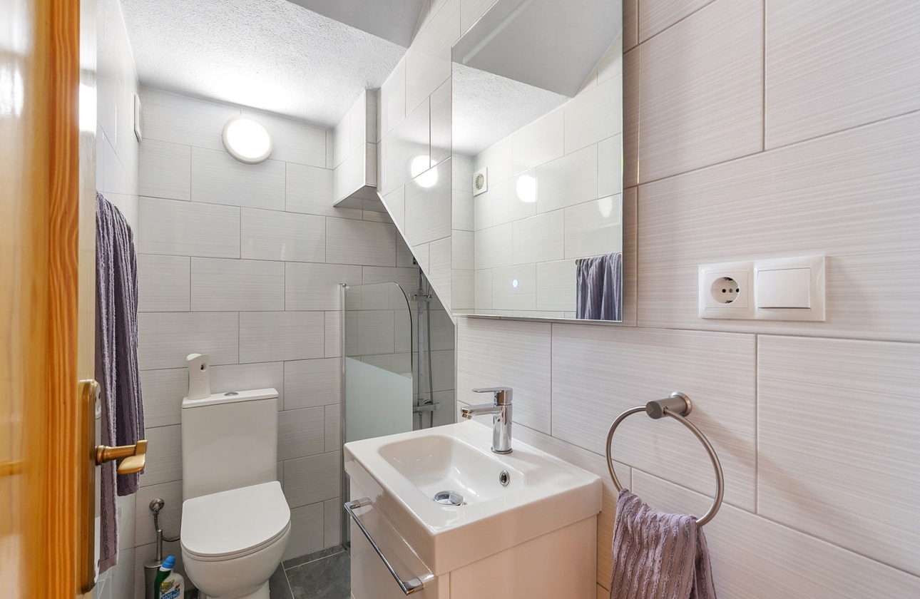 Resale - House - Vistabella Golf