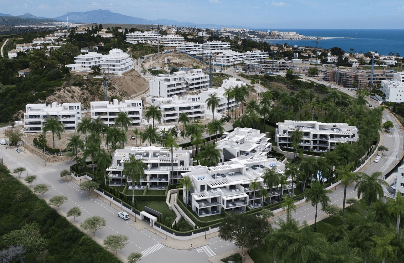 Neue Gebäude - Ground floor apartment - Estepona