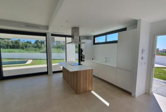 Nouvelle construction - Villa - Manilva