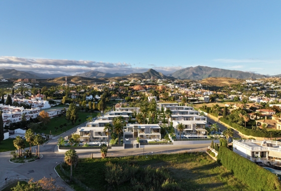 Obra nueva - Villa - Estepona